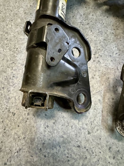 Амортизатори Acura MDX Sport 2008