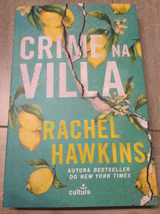 Crime na Villa. Rachel Hawkins