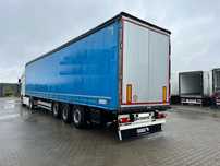 Schmitz Cargobull SCB  STANDARD/Podnoszona oś
