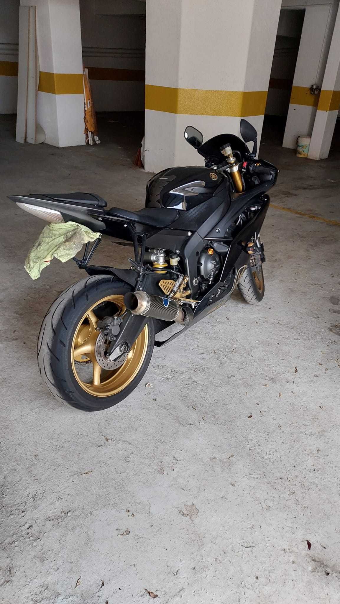 R6 Yamaha 2007 23mil kms