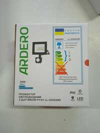 Прожектор світлодіодний з датчиком руху LL-2020ARD