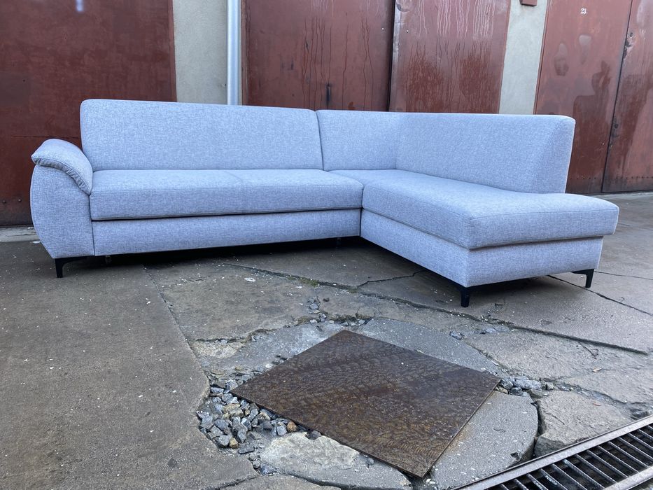 Naroznik z funcja spania