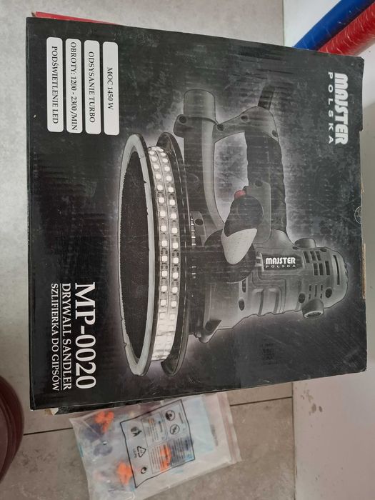 Szlifierka do gładzi gipsu Majster MP-0020 + 40 tarcz do szlifowania