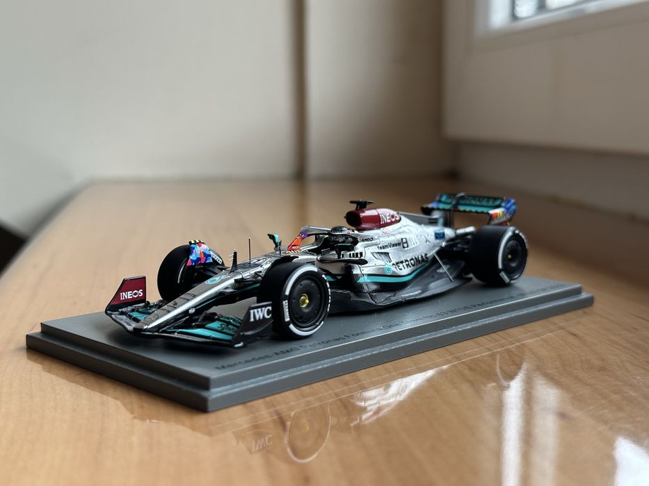 1:43 F1 Mercedes AMG Petronas W13 George Russell 2022 Spark