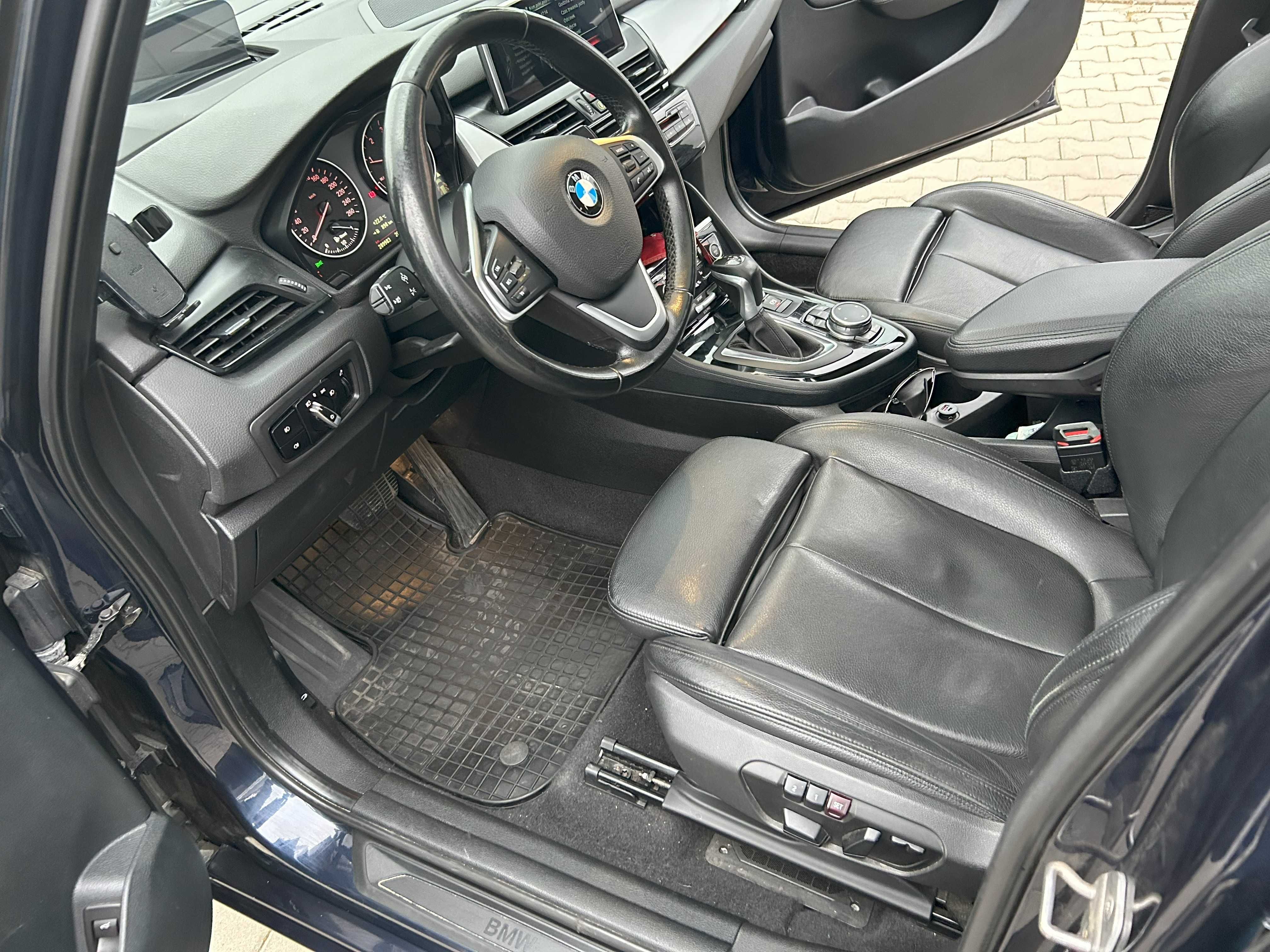 BMW 218d Active Tourer 2,0d 150KM Luxury Line
