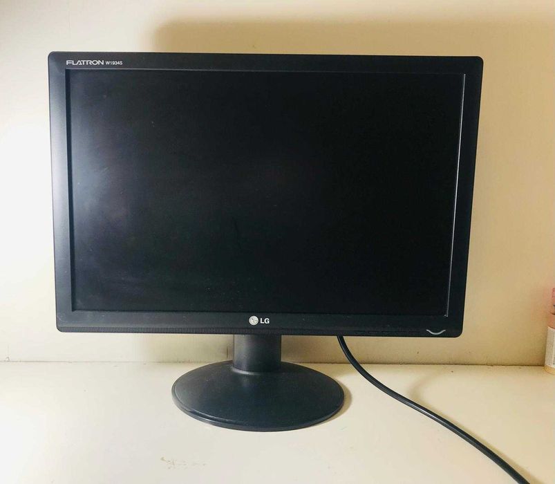Monitor FLATRON W 1934S