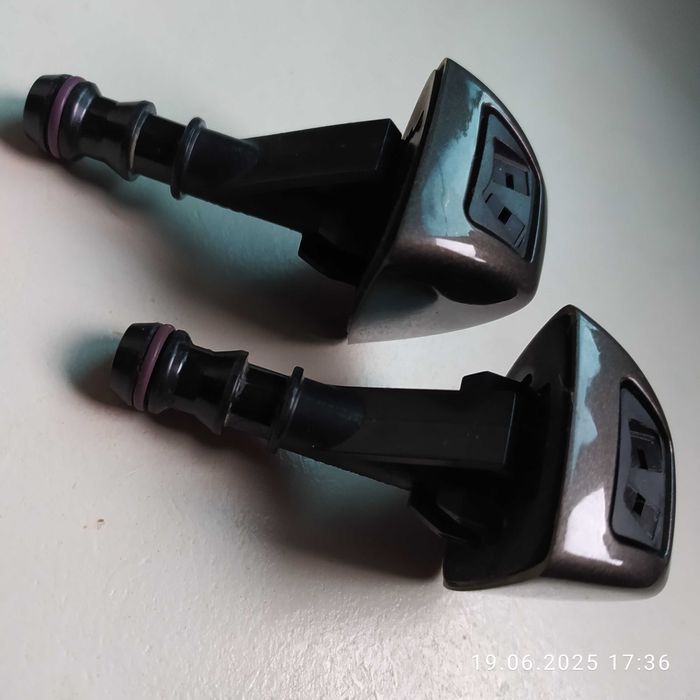 BMW 1 E87 04-07 форсунки омивача фар оригінал