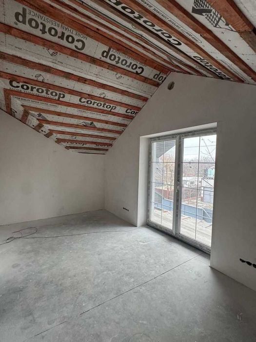 Продам будинок 250м2! Без %! Русановскі сади - 32 лінія! 7 соток!