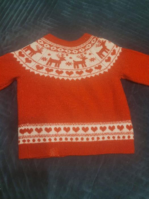 Sweterek świąteczny