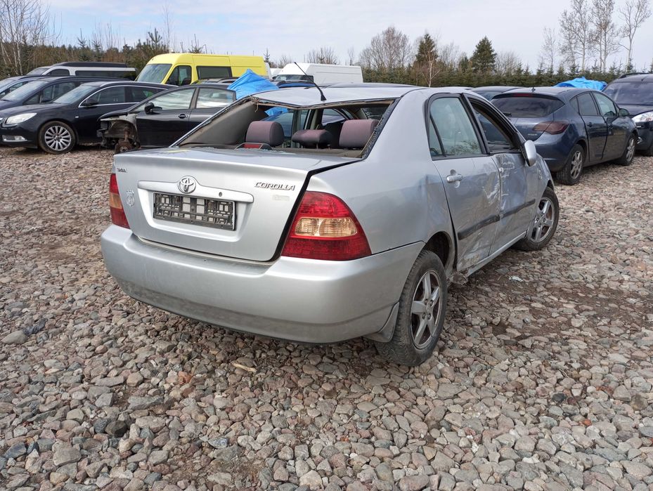 Toyota Corolla E12 na części   01A Silnik 4zzfe