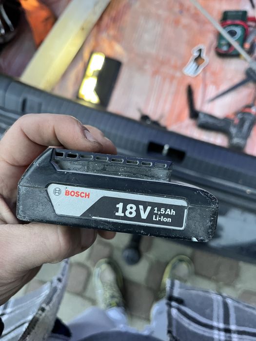 Акумулятор bosch 18v