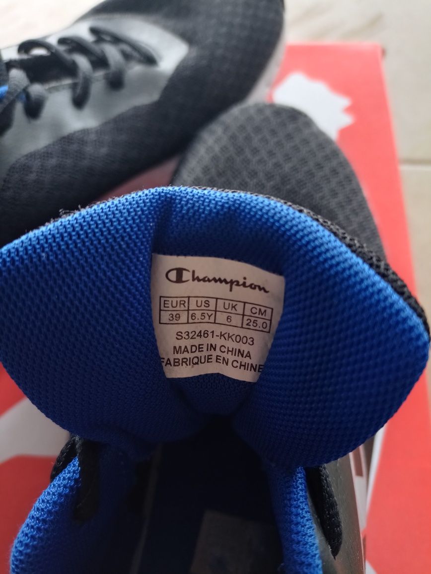 Buty sportowe damskie "Champion"
