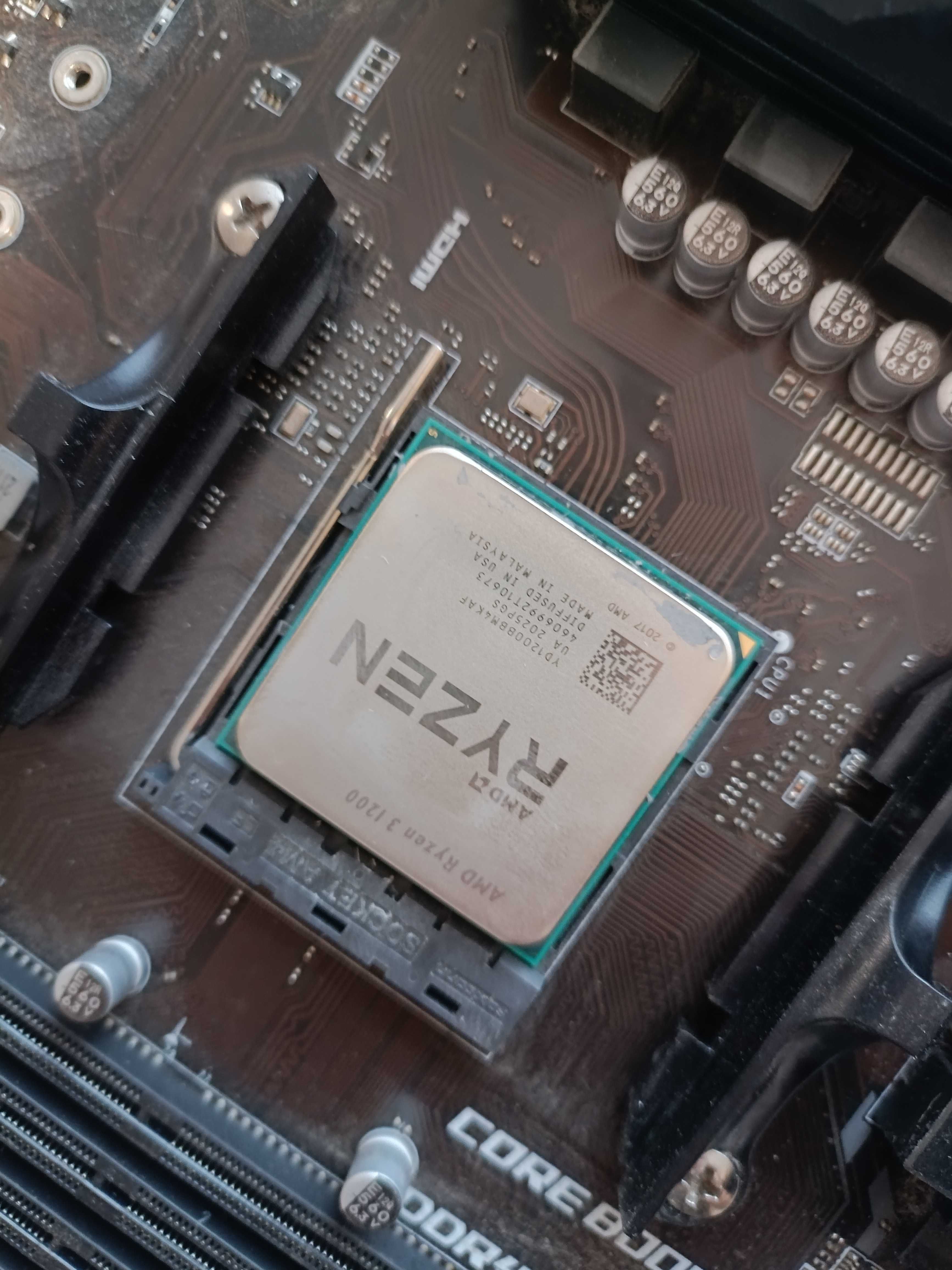 Материнська плата MSI B450-A PRO MAX Процесор AMD Ryzen 3 1200 тушка
