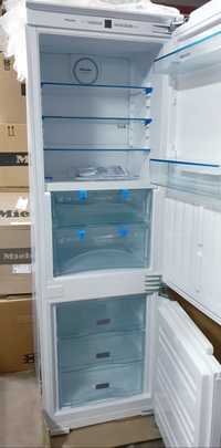 Холодильник вбудованний MIELE KFN 37282 німеччина