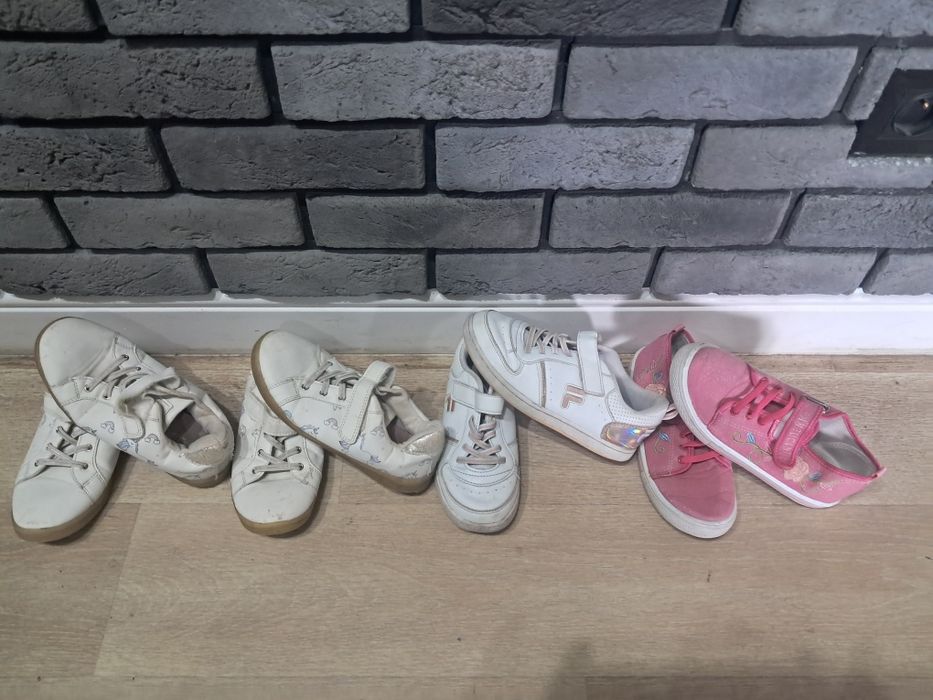 4 pary butów dla dziewczynki roz.33/34