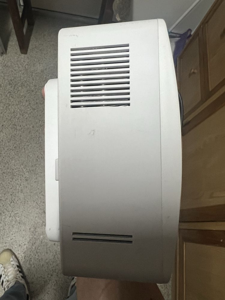 Alfawise A8 Smart Projector