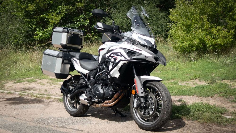 Benelli TRK 502 Benelli TRK 502