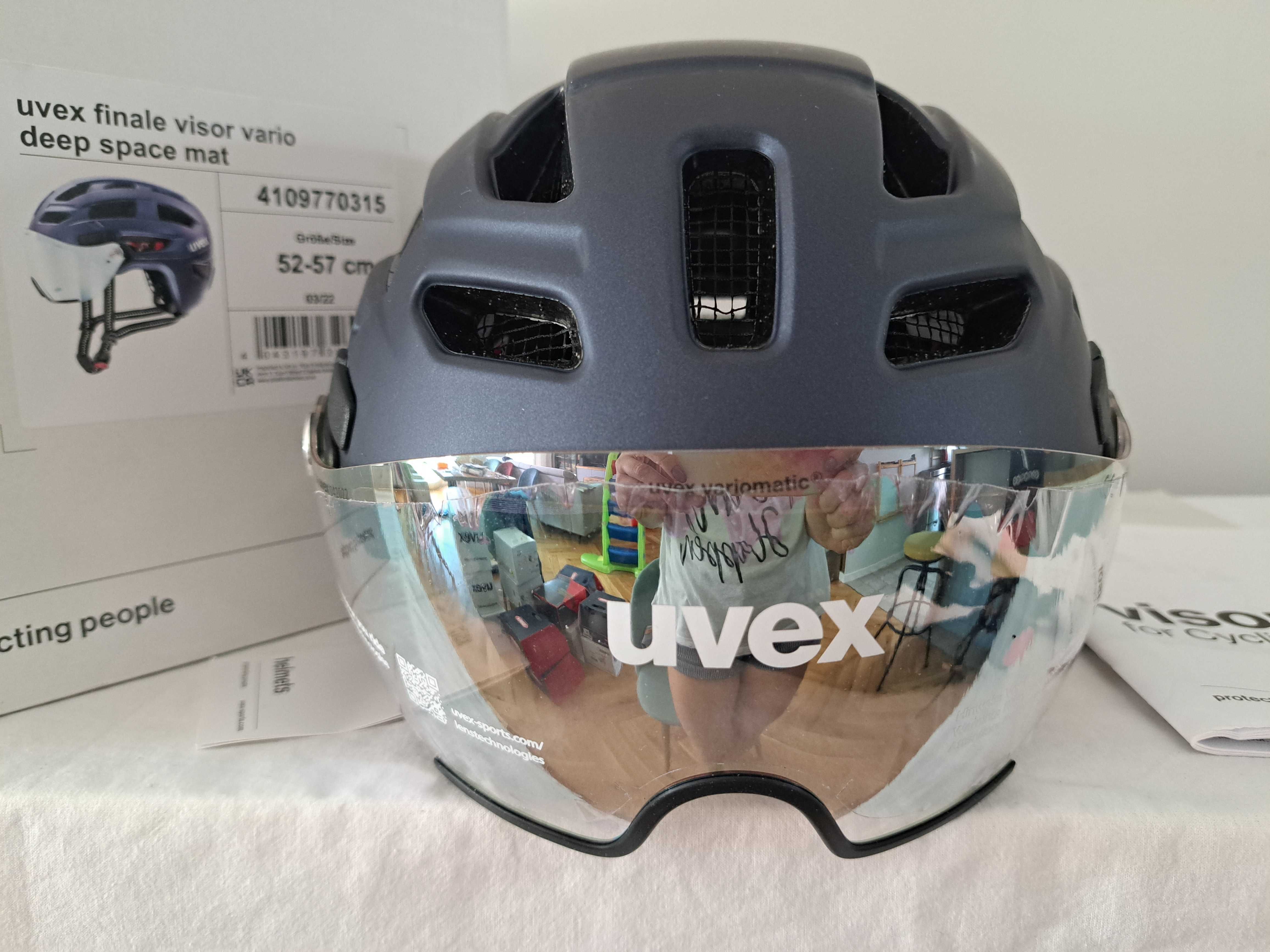 Kask rowerowy Uvex Finale Visor Vario Deep Space Mat M 52-57cm