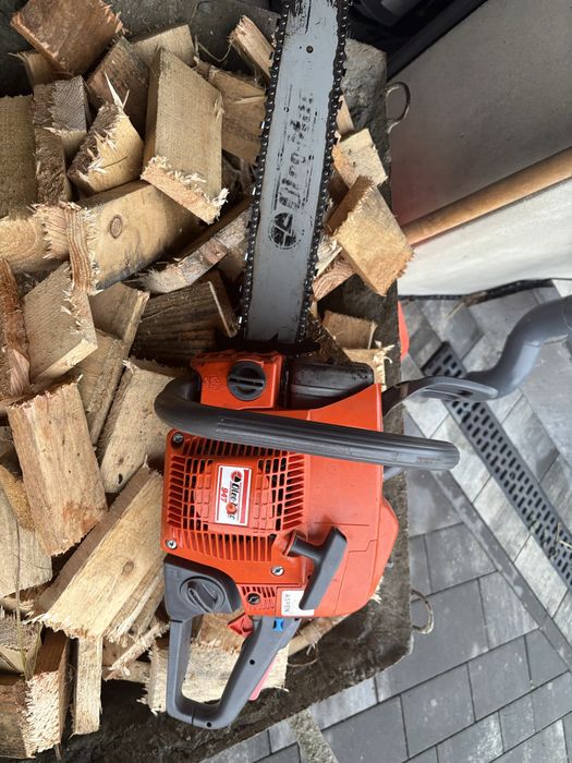 Sprzedam pila pilarka spalinowa Oleo-Mac 947 o mocy 3.4 KM