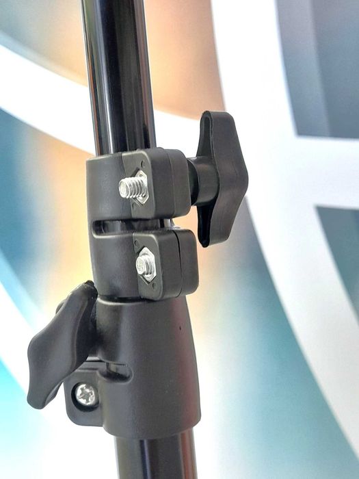 2.10-Meter Lighting, Photography, or Recording Tripod64729406182019123