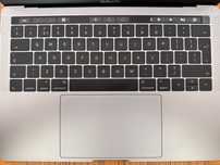 MacBook pro 13 2017 A1706 Touch Bar 2.9 Ghz Core i5 / 256 Gb SSD / 8Gb