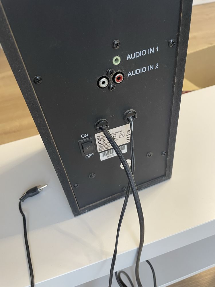Glosniki aktywne Genius 2.0, trojdrozne