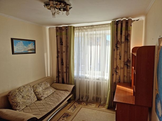 Здам 3-х кімнатну квартиру в м. Луцьк по пр-ту Відродження, 8 т грн+кп