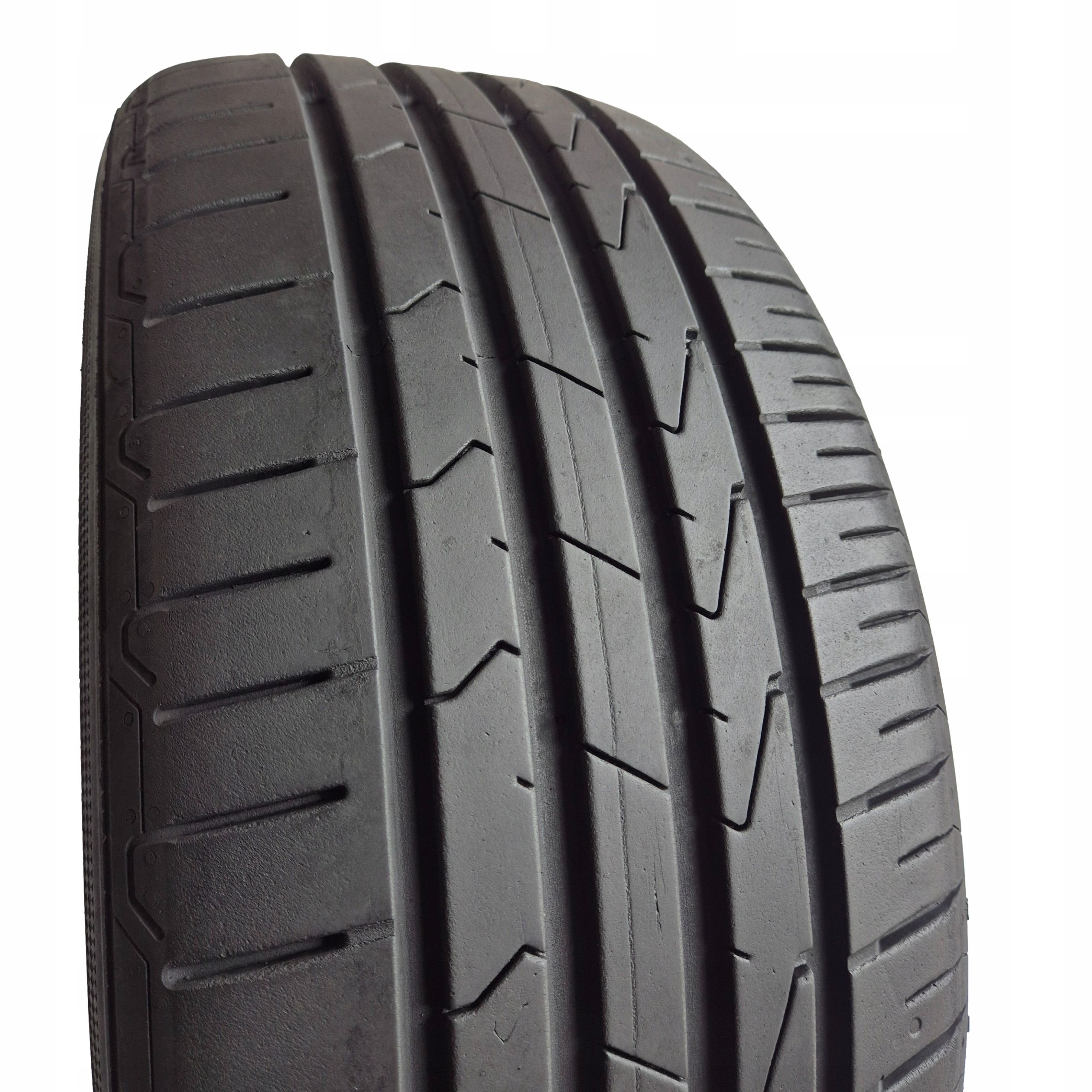 Hankook ventus Prime3 225/50 R17 94W 7 7.5mm 2022