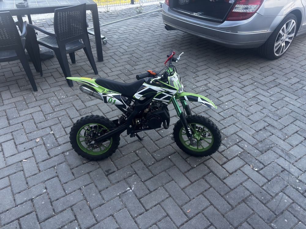 Moto gasolina crianca
