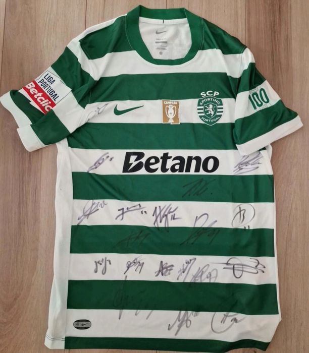 Camisola Sporting CP 25.26 Hjulmand autógrafada
