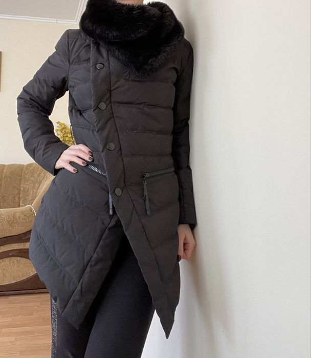 Пуховик Colins, розмір хс