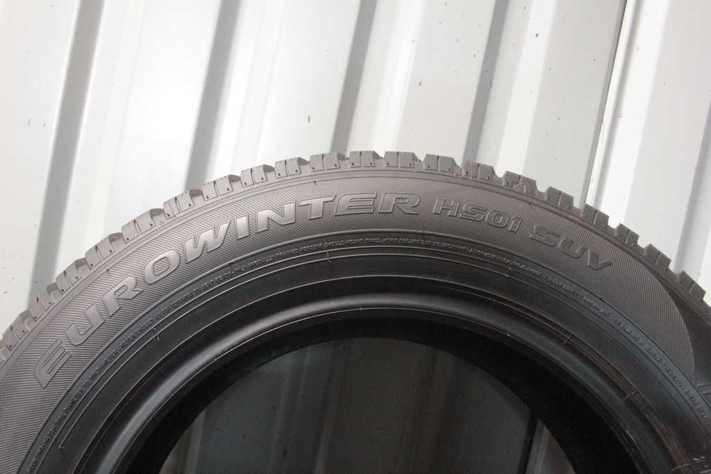 215/65/17 Falken EuroWinter HS01 SUV 215/65 R17 99H 8mm 2021r