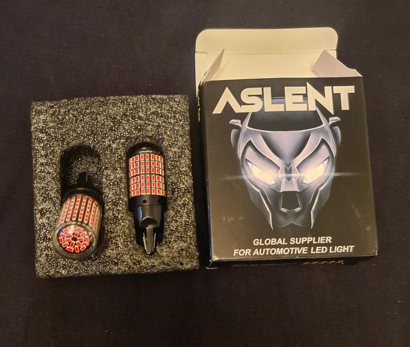 Лампочки светодиодные W21-5w в стоп