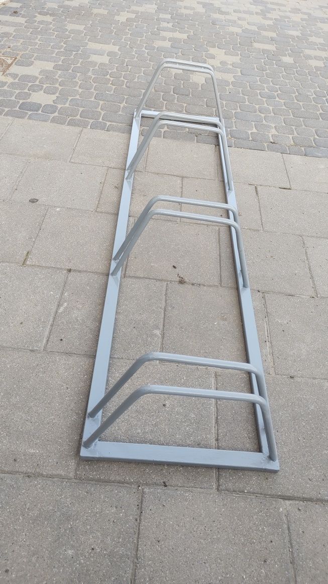 Stojak rowerowy na 4 rowery metalowy.