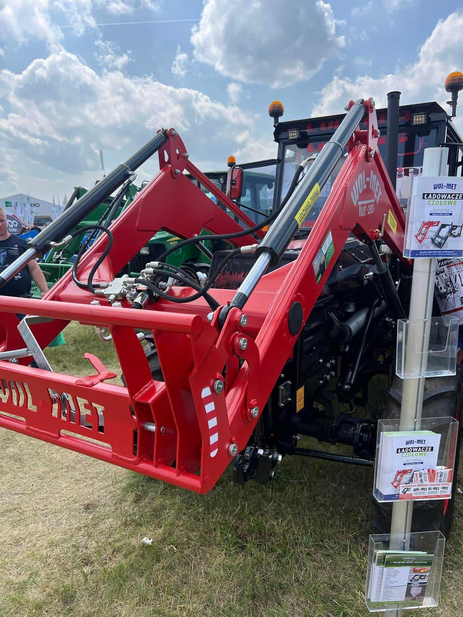 Ładowacz czołowy TUR-2BS samopoziomujący c360 c330 MTZ Zetor montaż