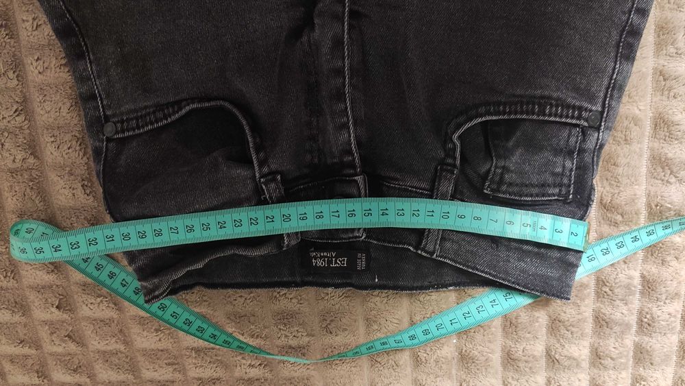 Джинси дівчинка чорні 146