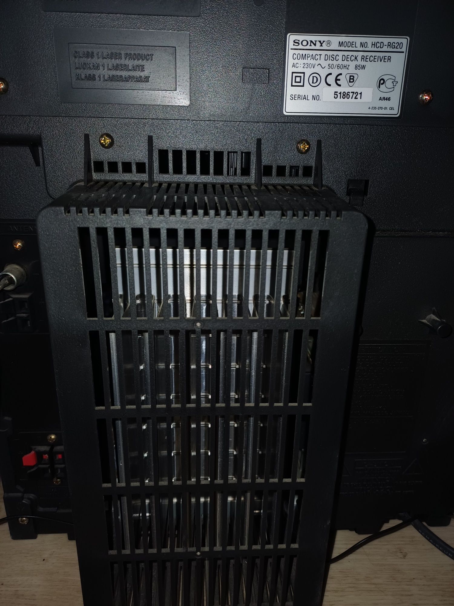 Wieża sony model HCD-RG20
