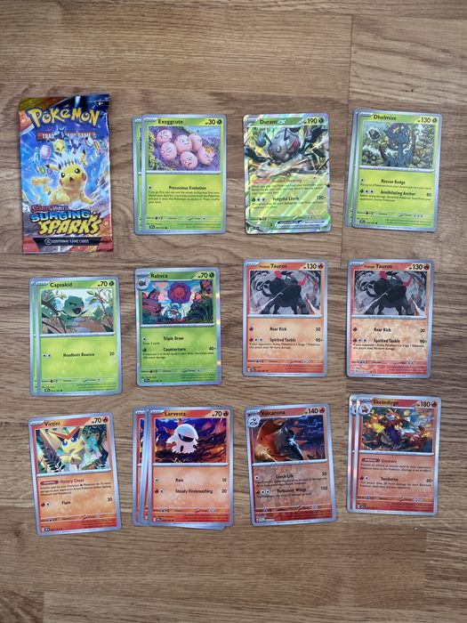 75 Cartas Pokémon Surging Sparks