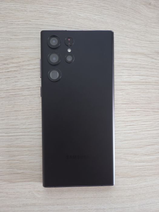 Smartfon Samsung S22 Ultra 128GB 8GB