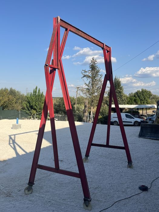 Grua para pesados/ Pórtico movel