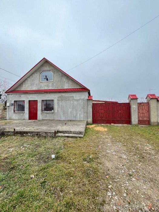 Продам хороший качественный дом с магазином