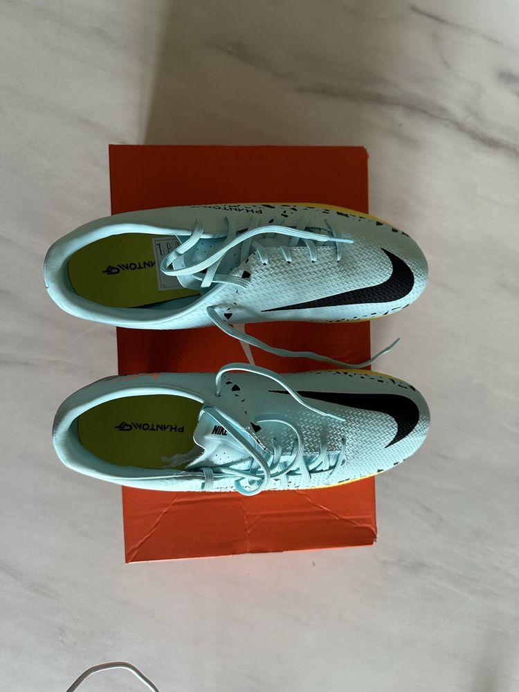 Korki Nike PHANTOM GT2