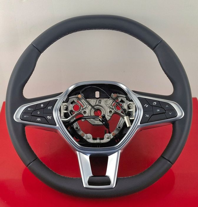 Renault Captur II Kierownica z przyciskami 34268102C 484008019