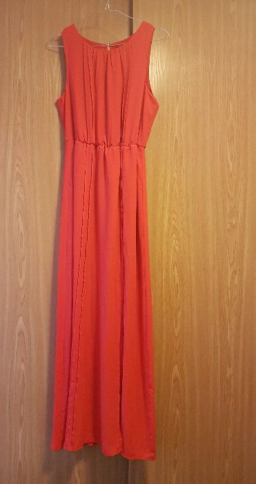 sukienka maxi z Reserved