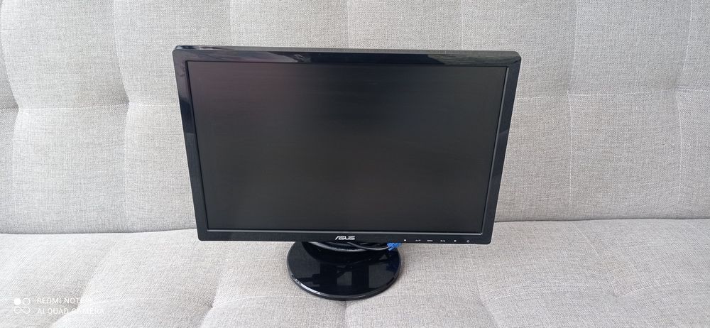 Monitor lcd ASUS 19' model VE198s