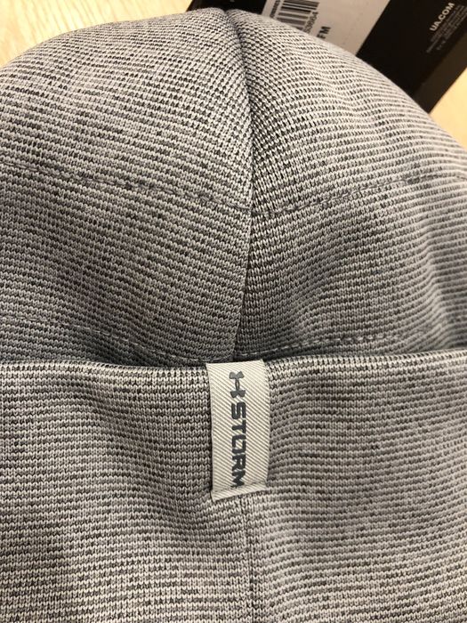 Шапка Under Armour Storm