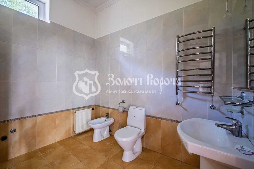 Будинок, 3 пов. 17 соток. Євроремонт. Гавронщина, Бучанський район