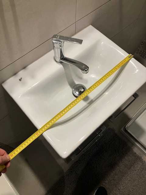 Meble  łazienkowe w super stanie