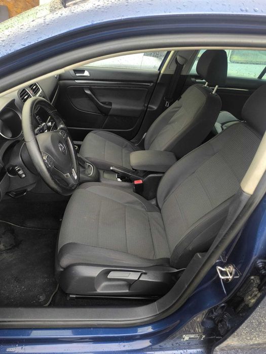 VW Golf Variant 1.6 TDI 105CV