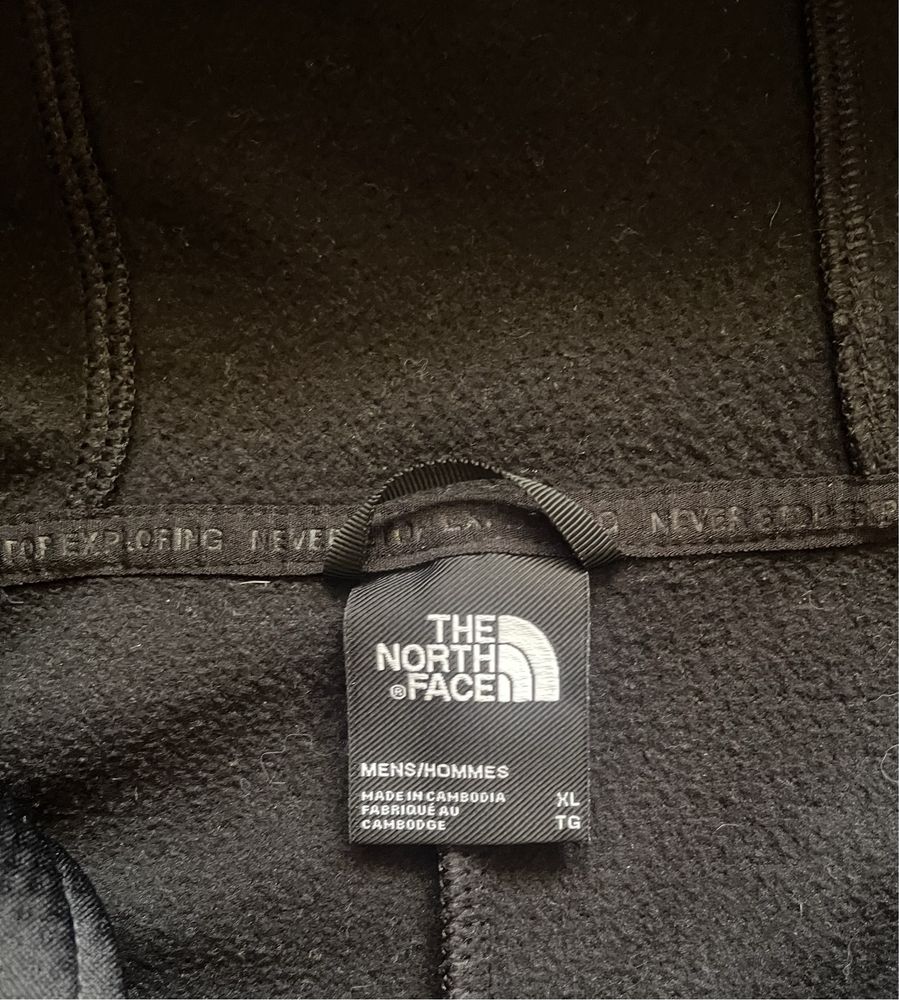 The North Face спортивная кофта с капюшоном